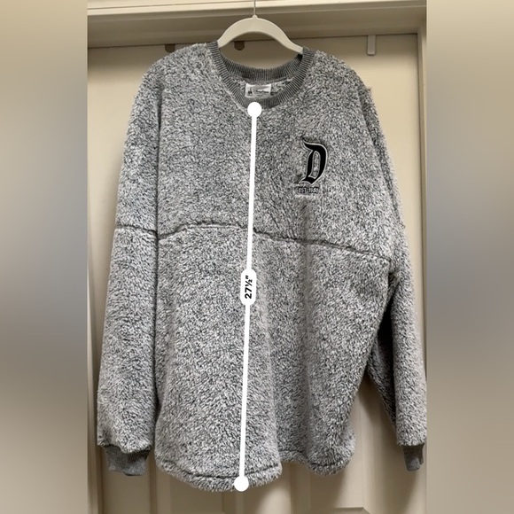 Disney Parks Disneyland Spirit Jersey like new worn once - Picture 5 of 6